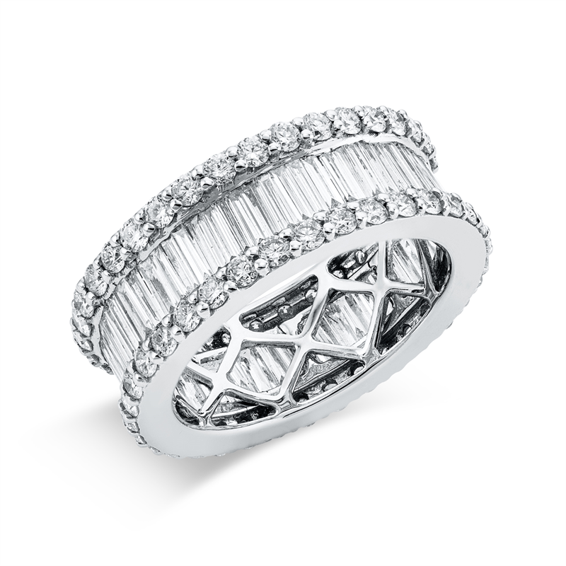 Ring 18 kt WG, 38 Bag. 2,69 ct, TW-si, 68 Brill. 2,02 ct, TW-si