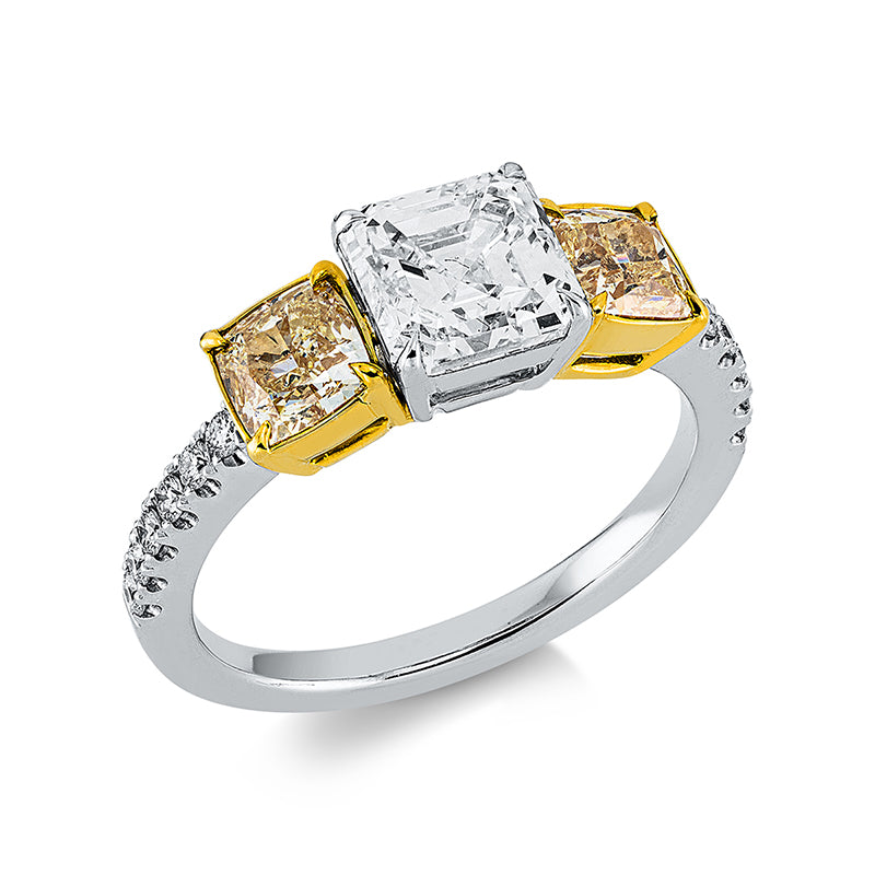 Ring 18 kt WG+GG, GIA 3pcs, 2 Cushion 1,06 ct, gelb, 1 Assher 1,50 ct, vsi, 12 Brill. 0,14 ct, TW-vsi/si