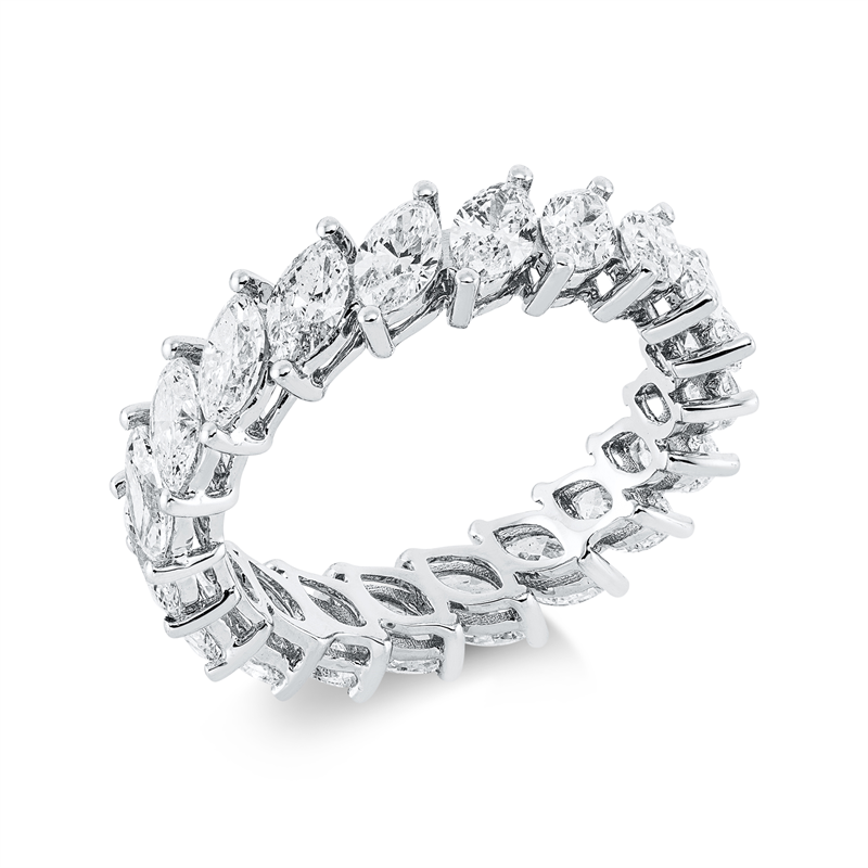 Ring 18 kt WG, 20 Nav. 3,73 ct, D/F-si