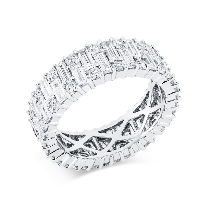 Ring 18 kt WG, 36 Bag. 3,33 ct, W-vsi, 36 Brill. 1,29 ct, TW-si