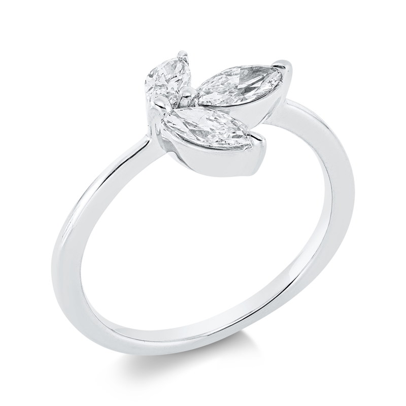 Ring 18 kt WG, 1 Nav. 0,20 ct, TW-si, 1 Nav. 0,25 ct, TW-si, 1 Nav. 0,10 ct, TW-si
