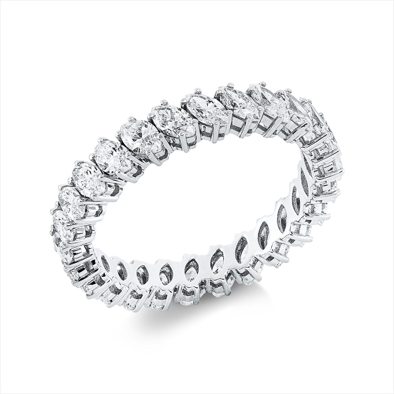 Ring 18 kt WG, 26 Nav. 2,16 ct, TW-si