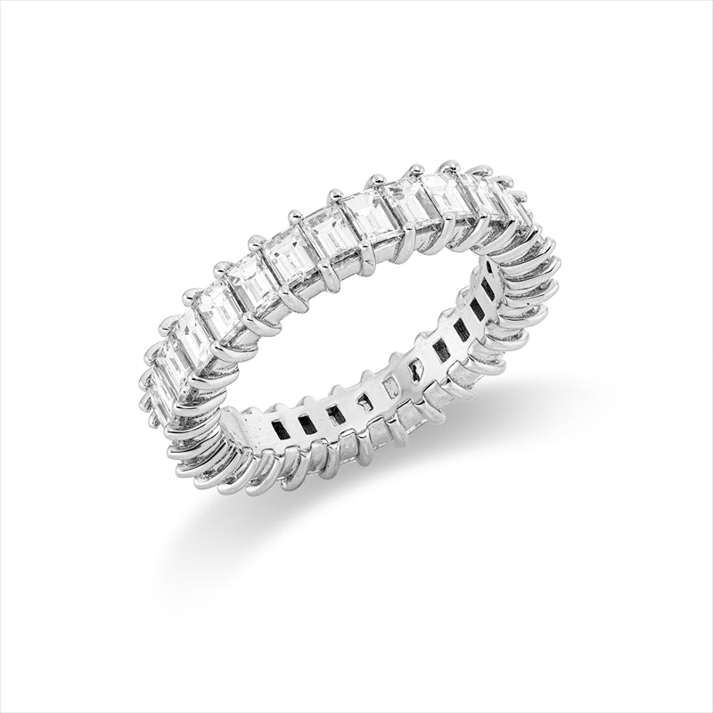 Ring 18 kt WG, 30 Bag. 2,83 ct, F-vsi