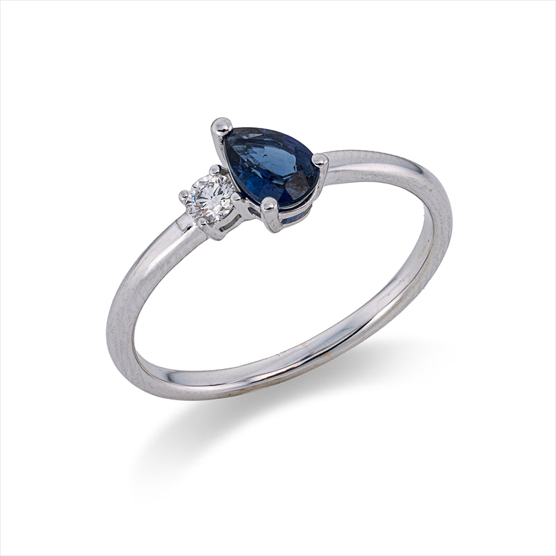 Ring 18 kt WG, 1 Brill. 0,08 ct, TW-si, 1 Saphir 0,54 ct blau