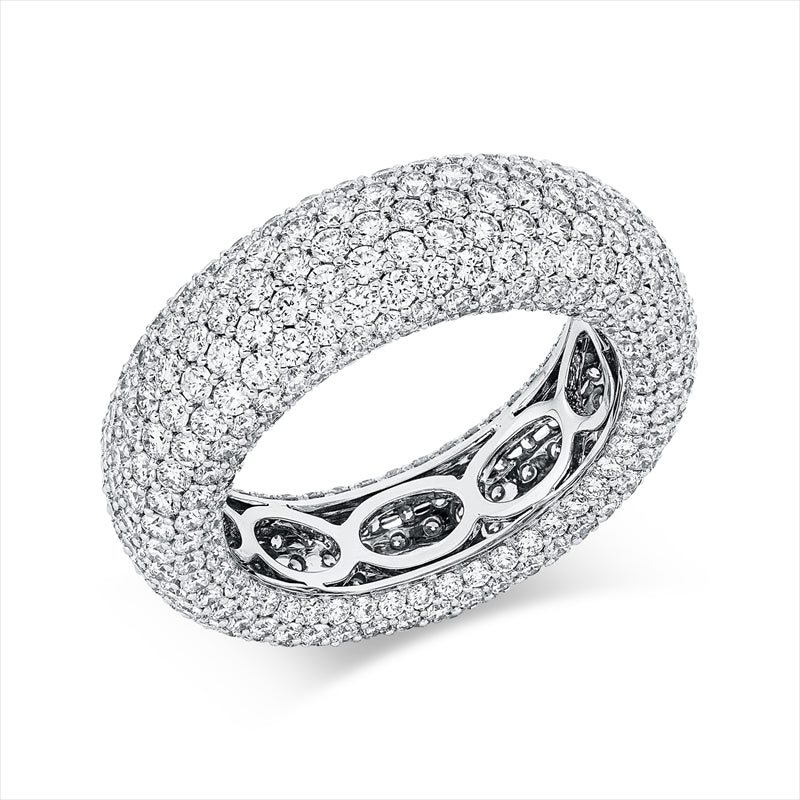 Ring 18 kt WG, 330 Brill. 4,73 ct, TW-vsi, 93 Brill. 0,68 ct, TW-vsi