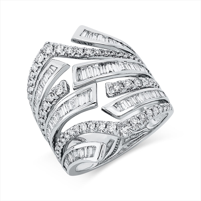 Ring 18 kt WG, 33 Trap. 0,40 ct, TW-vsi, 51 Bag. 1,13 ct, TW-vsi, 56 Brill. 0,57 ct, TW-si