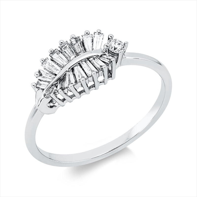 Ring 18 kt WG, 15 Trap. 0,22 ct, TW-vsi, 1 Brill. 0,05 ct, TW-si