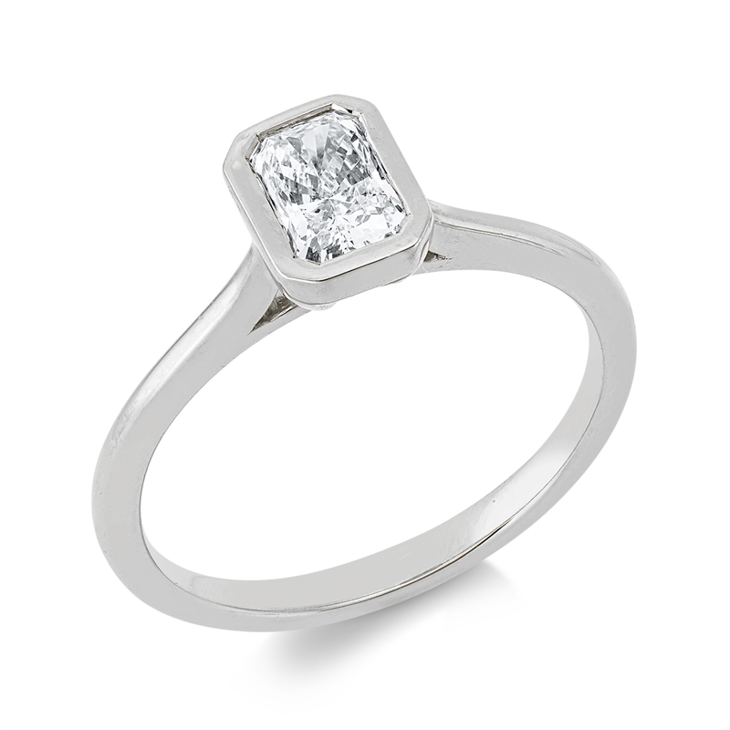 Ring 18 kt WG, 1 Lab. Rad. 0,60 ct, F-vsi