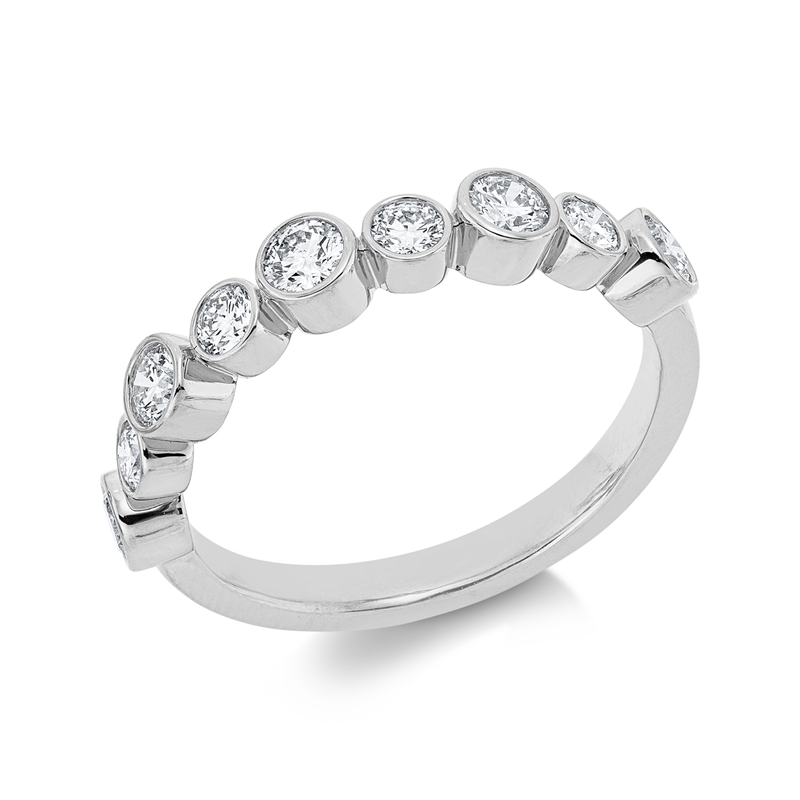 Ring 18 kt WG, 5 Brill. 0,44 ct, TW-si, 4 Brill. 0,22 ct, TW-si
