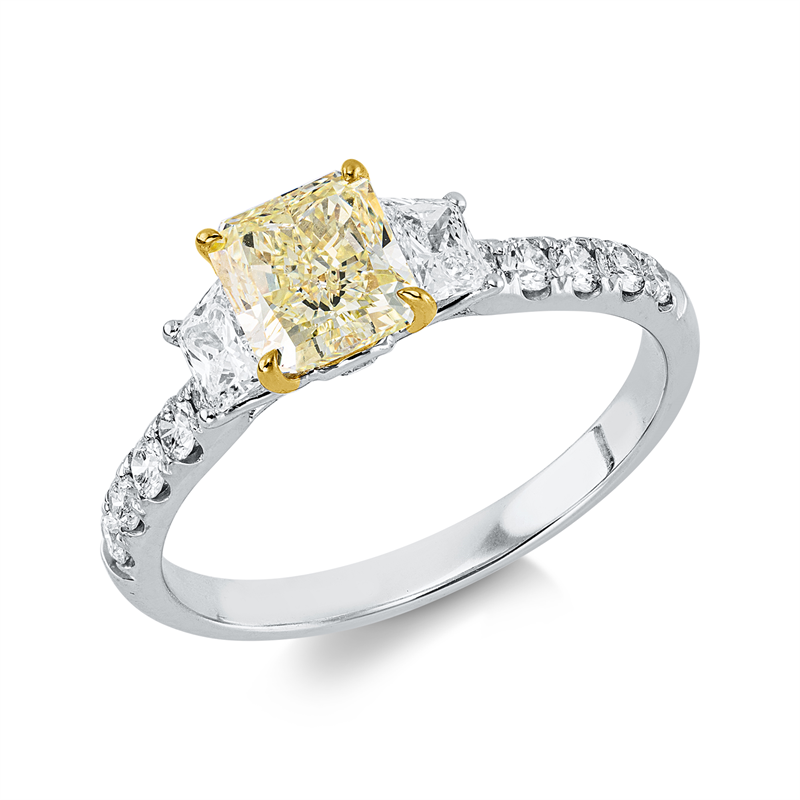 Ring 18 kt WG+GG, GIA, 2 Fant-Schl. 0,31 ct, F-si, 1 Cushion 1,04 ct, gelb-vs1, 14 Brill. 0,26 ct, F-si