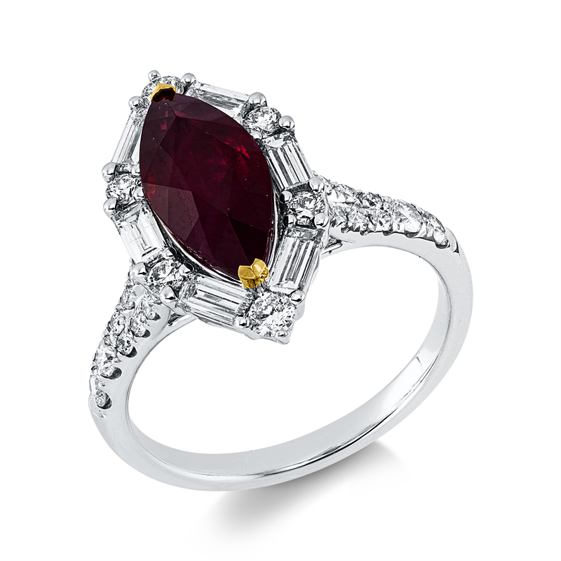 Ring 18 kt WG+GG, GRS2015-092299, 6 Bag. 0,53 ct, F-si, 26 Brill. 0,47 ct, F-si, 1 Rubin 3,03 ct rot