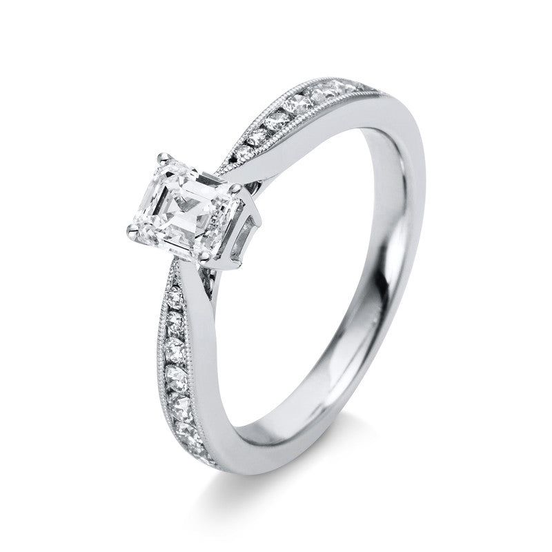 Ring 18 kt WG, 1 Sm.schliff 0,63 ct, TW-vsi, 14 Brill. 0,35 ct, TW-vsi