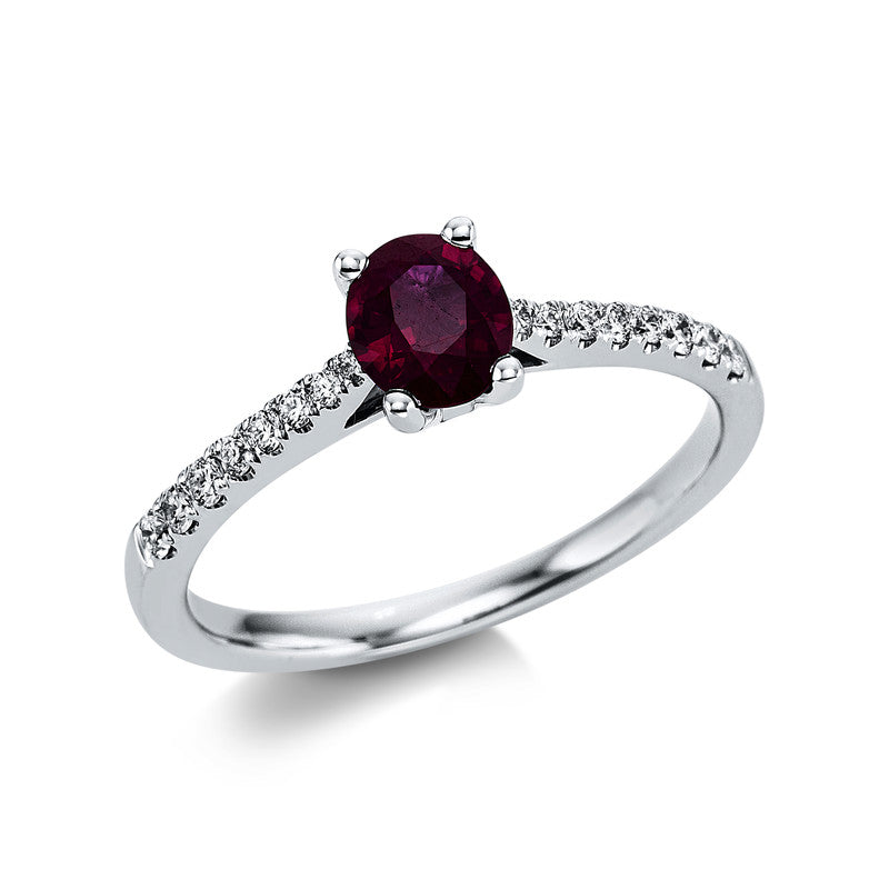 Ring 18 kt WG, 16 Brill. 0,17 ct, TW-vsi, 1 Rubin 0,67 ct rot