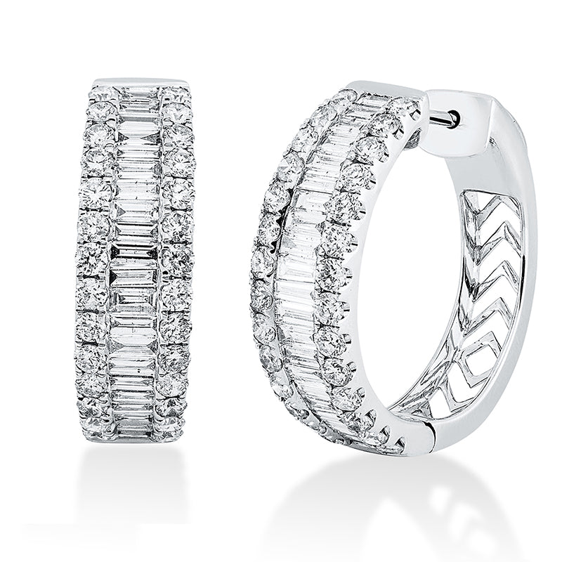 Creolen 18 kt WG, 42 Bag. 1,11 ct, TW-si, 56 Brill. 1,46 ct, TW-si