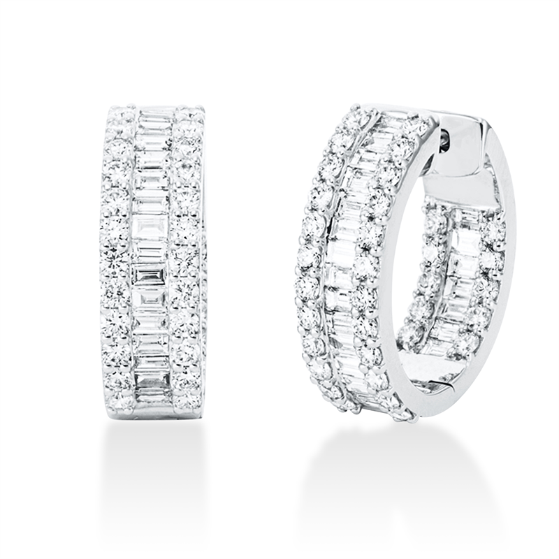 Creolen 18 kt WG, 44 Bag. 2,03 ct, TW-si, 68 Brill. 2,37 ct, TW-si