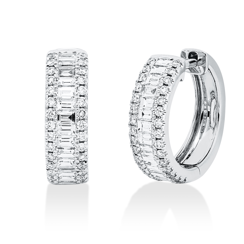 Creolen 18 kt WG, 28 Bag. 0,62 ct, TW-si, 60 Brill. 0,29 ct, TW-si