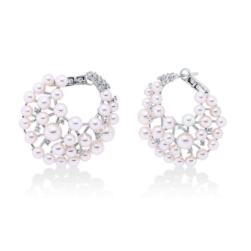Creolen 18 kt WG, 32 Brill. 0,23 ct, TW-si, 58 Akoya weiß