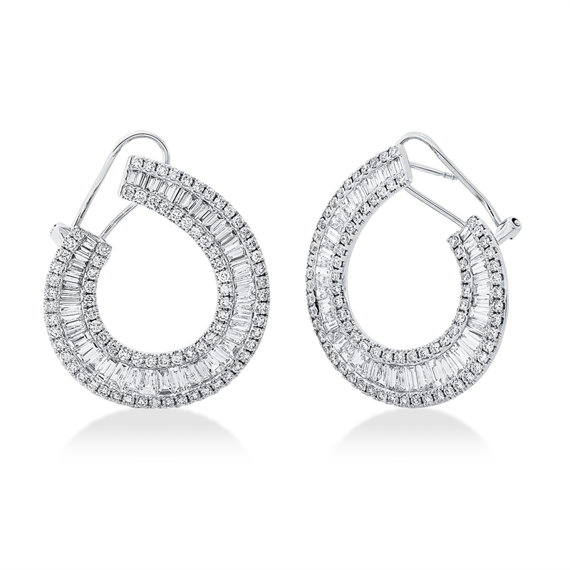 Ohrschmuck 18 kt WG, 71 Trap. 1,89 ct, TW-si, 158 Brill. 1,55 ct, TW-si, 24 Bag. 0,57 ct, TW-si