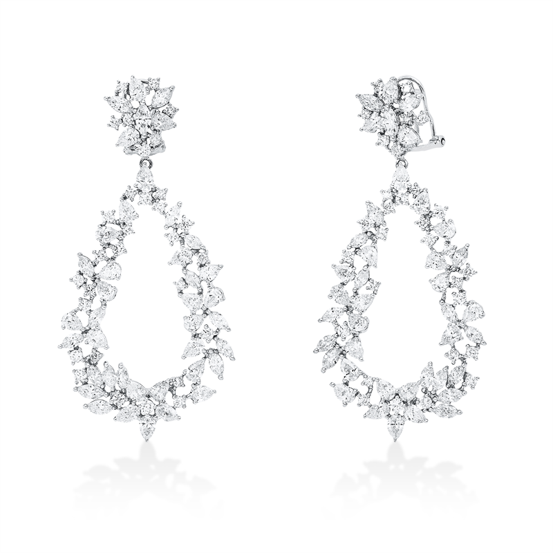 Ohrschmuck 18 kt WG, 34 Nav. 3,60 ct, TW-si/pi, 46 Tropfen 6,70 ct, TW-si/pi, 60 Brill. 2,58 ct, TW-pi