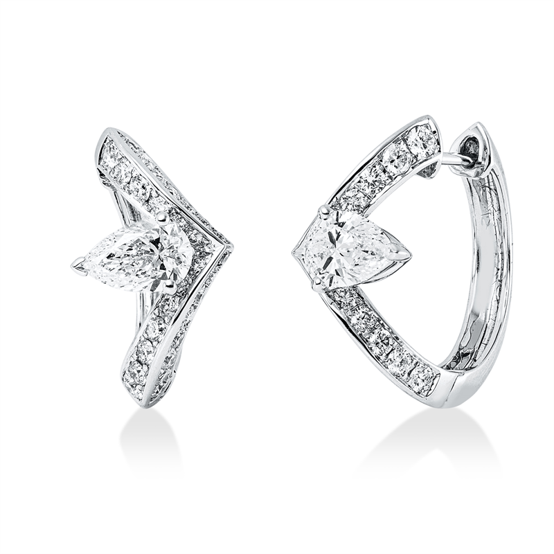 Creolen 18 kt WG, 2 Tr 1,46 ct, F/G-if/vvs, 27 Brill. 0,45 ct, 21 Brill. 0,62 ct, 8 Brill. 0,06 ct, F/TW-vsi