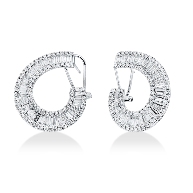 Ohrschmuck 18 kt WG, 23 Bag. 0,37 ct, TW-si, 58 Trap. 1,63 ct, TW-si, 144 Brill. 1,05 ct, TW-si