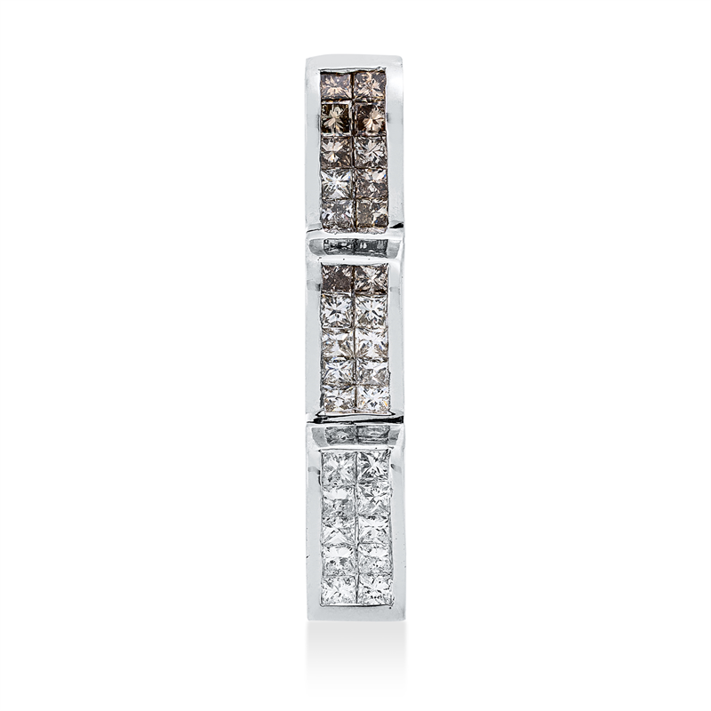Anhänger 18 kt WG, 30 Princ. 1,00 ct, fancy