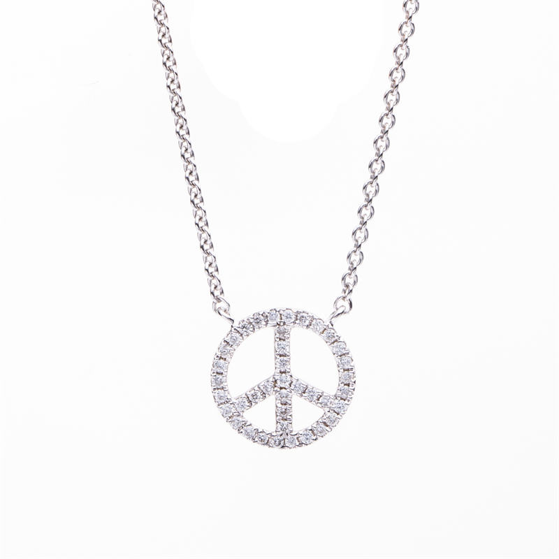 Collier 18 kt WG, mit ZÖ 43 cm + 40,6 cm, 39 Brill. 0,13 ct, TW-si