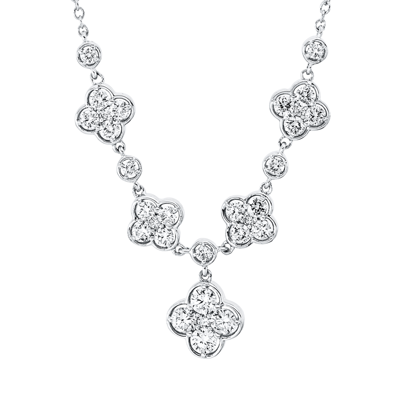 Collier 18 kt WG, mit ZÖ 42 cm, 6 Brill. 0,09 ct, 16 Brill. 0,54 ct, 4 Brill. 0,32 ct, 4 Brill. 0,03 ct, TW-si