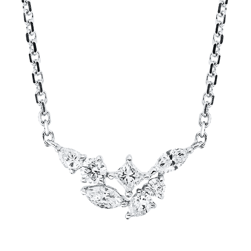 Collier 18 kt WG, mit ZÖ 40 cm + 43 cm, 2 Nav. 0,17 ct, TW-si, 1 Princ. 0,09 ct, TW-si, 2 Tropfen 0,12 ct, TW-si, 2 Brill. 0,11 ct, TW-si