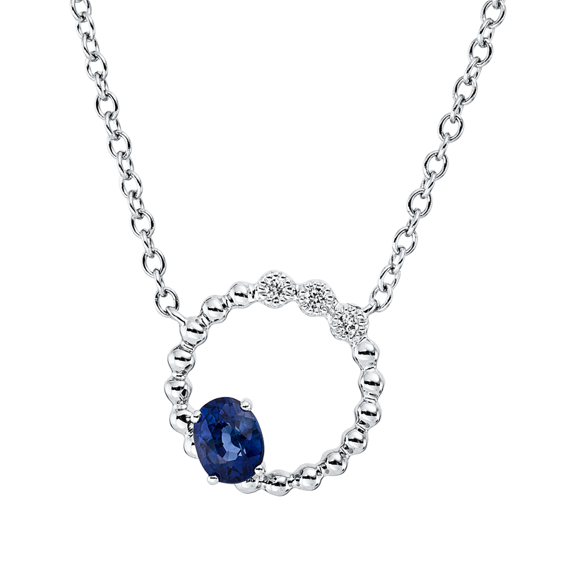 Collier 18 kt WG, mit ZÖ 40 cm + 43 cm, 3 Brill. 0,01 ct, TW-si, 1 Saphir 0,24 ct blau