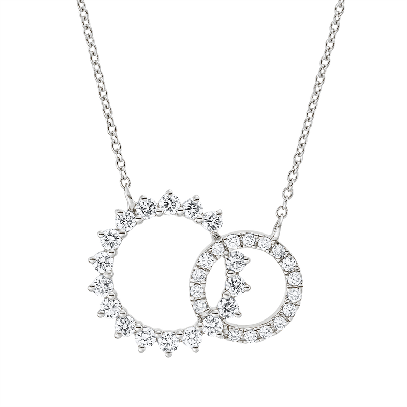 Collier 18 kt WG, mit ZÖ 40 cm + 42,5 cm, 17 Brill. 0,11 ct, TW-si, 17 Brill. 0,37 ct, TW-si