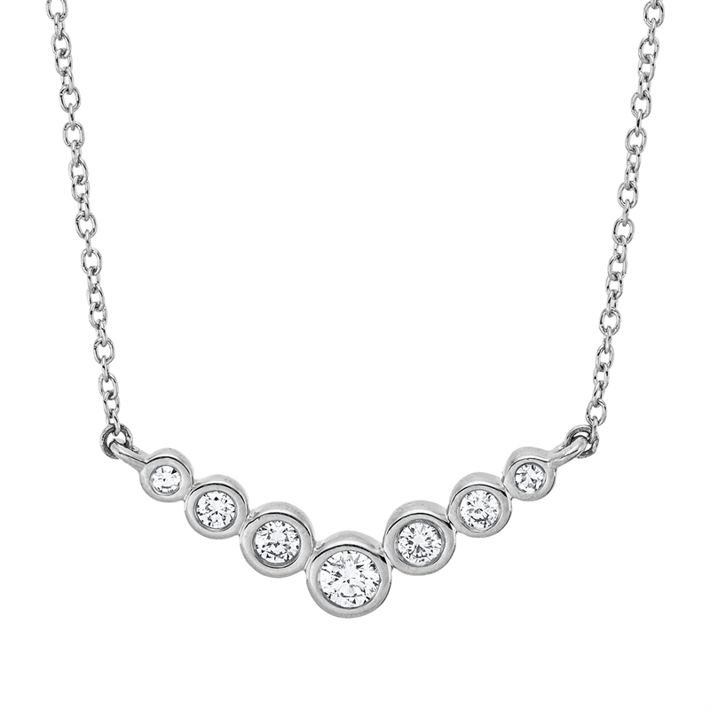Collier 18 kt WG, 2 Brill. 0,07 ct, TW-si, 2 Brill. 0,04 ct, TW-si, 2 Dia. 0,02 ct, TW-si, 1 Brill. 0,06 ct, TW-si