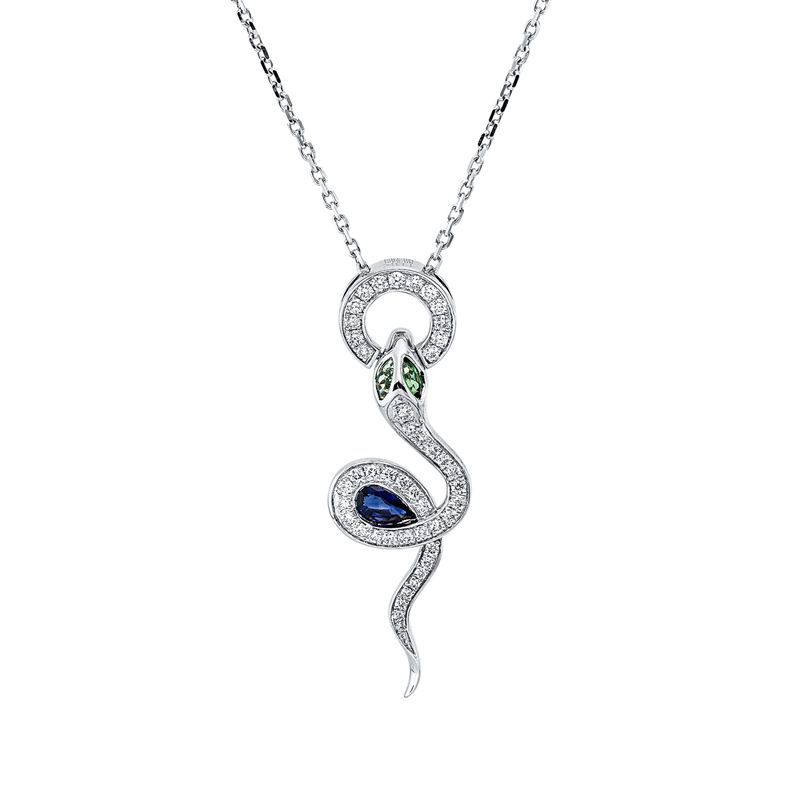 Collier 18 kt WG, 45 Brill. 0,29 ct, F-vsi, 1 Saphir 0,24 ct blau, 2 Tsavorith 0,12 ct grün