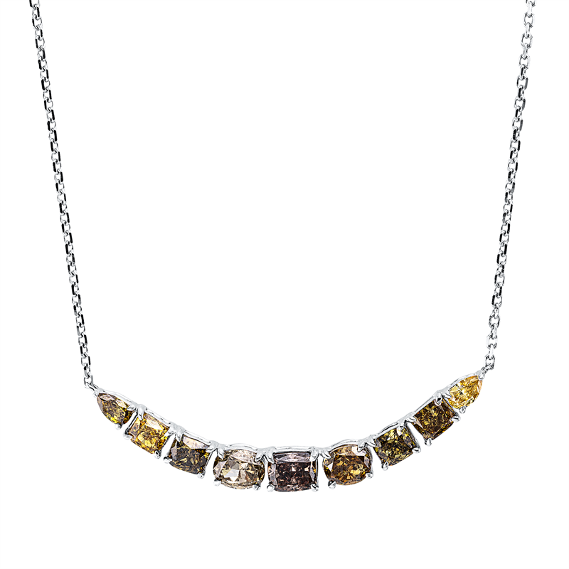 Collier 18 kt WG, mit ZÖ 40,6 cm, 9 Fant-Schl. 2,78 ct, braun