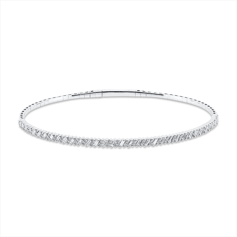 Armreif 18 kt WG, 33 Trap. 0,60 ct, TW-si, 68 Brill. 0,27 ct, TW-si