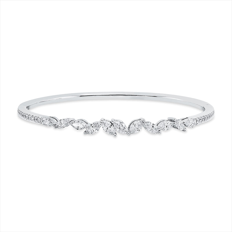 Armreif 18 kt WG, 11 Nav. 1,59 ct, TW-si, 22 Brill. 0,25 ct, TW-si