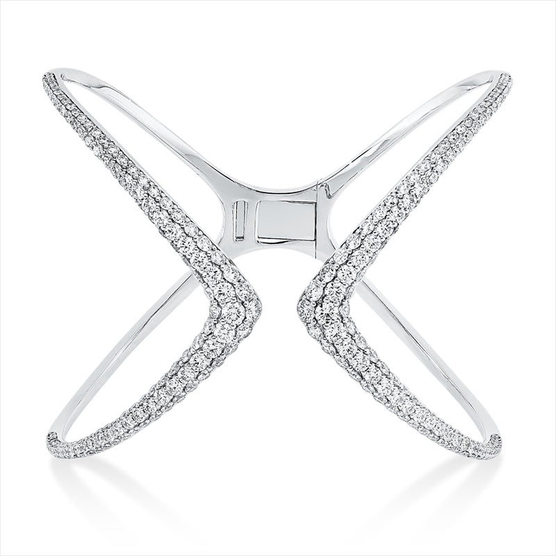 Armreif 18 kt WG, 314 Brill. 6,09 ct, TW-si