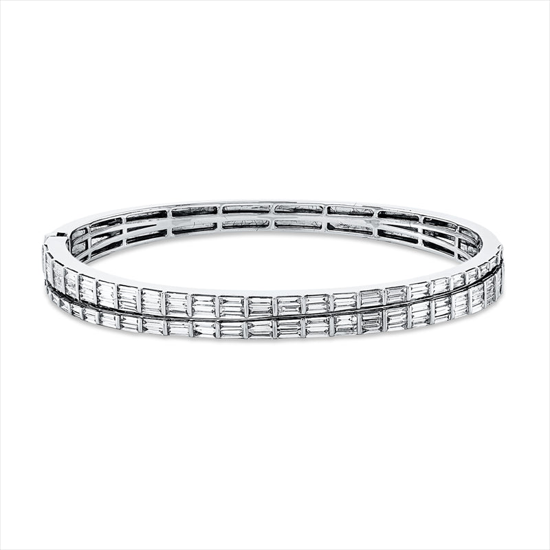 Armreif 18 kt WG, 110 Bag. 2,59 ct, TW-vsi