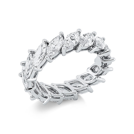 Ring 18 kt WG, 16 Nav. 3,80 ct, TW-si