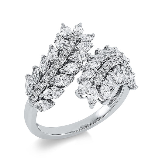 Ring 18 kt WG, 28 Nav. 1,75 ct, TW-si, 22 Brill. 0,18 ct, TW-si