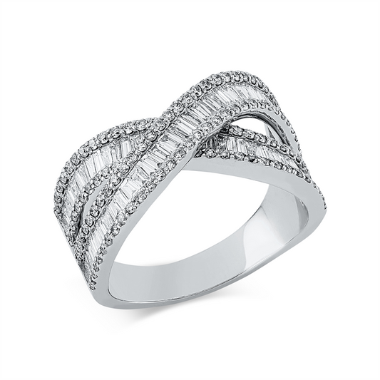 Ring 18 kt WG, 69 Trap. 1,09 ct, F-vsi, 120 Brill. 0,51 ct, F-si