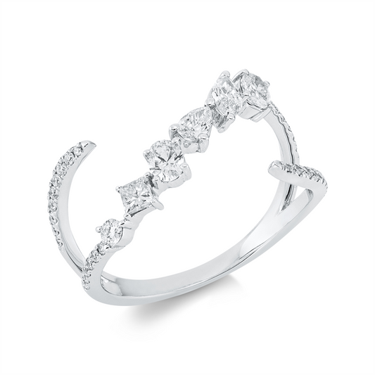 Ring 18 kt WG, 1 Princ.0,10 ct, 1 Tropfen 0,10 ct, 2 Oval 0,23 ct, 1 Nav.0,10 ct, 31 Brill.0,19ct, TW-si