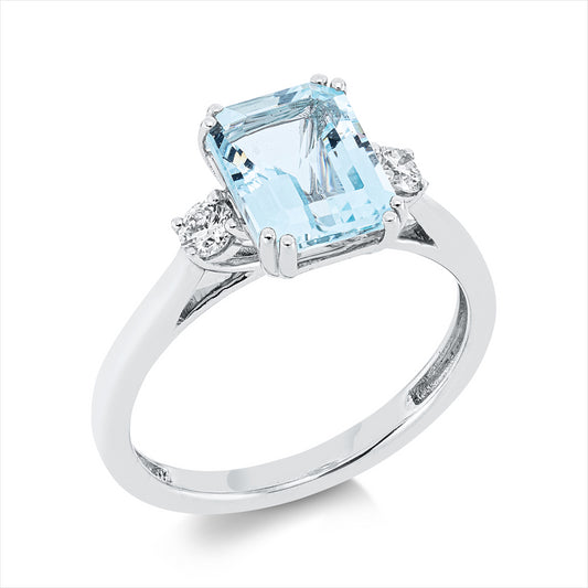 Ring 18 kt WG, 2 Brill. 0,19 ct, W-vsi, 1 Aquamarin 2,34 ct blau