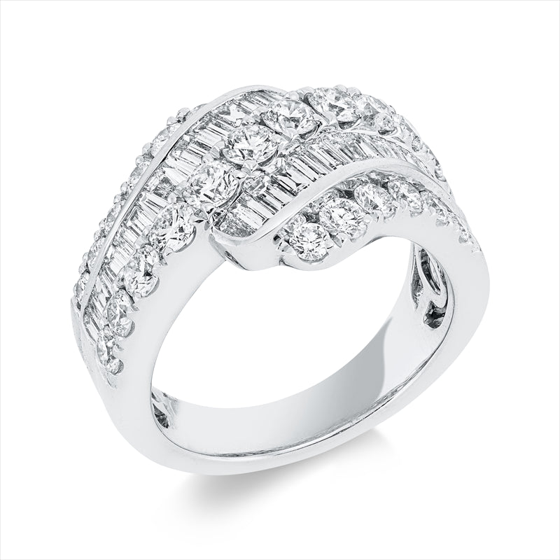 Ring 18 kt WG, 21 Bag. 0,65 ct, TW-vsi, 23 Brill. 1,56 ct, W-vsi