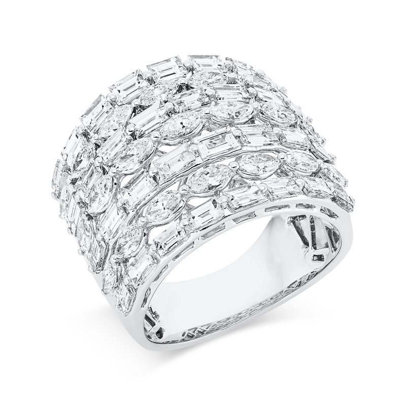 Ring 18 kt WG, 21 Nav. 1,66 ct, TW-si, 32 Sm.schliff 2,88 ct, TW-si