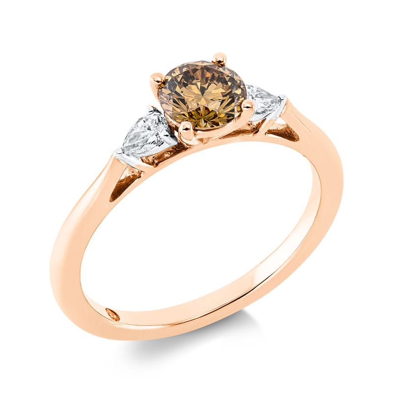 Ring 18 kt RG+WG, GIA 6227303667, 1 Brill. 0,64 ct, braun, 1 Brill. 0,01 ct, si, 2 Tropfen 0,16 ct, vsi/si