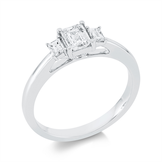 Ring 18 kt WG, GIA 1529316652, 2 Sm.schliff 0,18ct, 1 Sm.schliff 0,50ct, TW-si1, 2 Brill. 0,02ct, TW-si