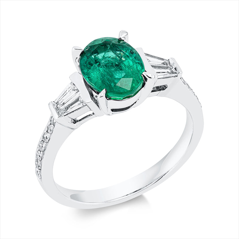 Ring 18 kt WG, 4 Trap. 0,30 ct, TW-si, 14 Brill. 0,14 ct, TW-si, 1 Smaragd 1,91 ct grün