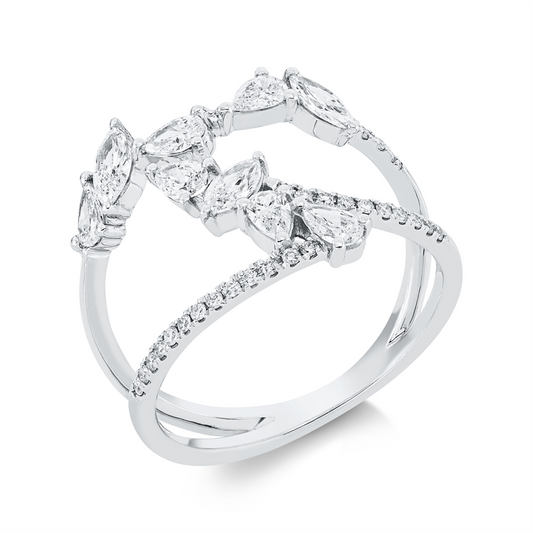 Ring 18 kt WG, 6 Tropfen 0,42 ct, TW-si, 3 Nav. 0,30 ct, TW-si, 27 Brill. 0,11 ct, TW-si