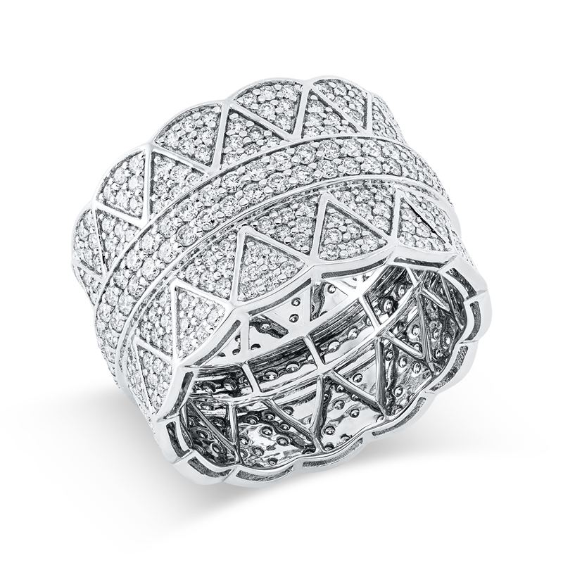 Ring 18 kt WG, 92 Brill. 0,92 ct, TW-vsi, 312 Brill. 1,55 ct, TW-vsi